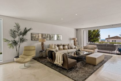 f521904b7e35dea46c611c71e3484d31 - 13