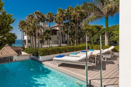 f521904b7e35dea46c611c71e3484d31 - 2