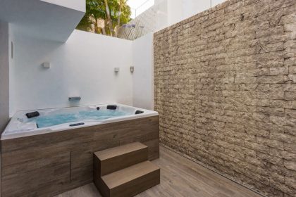 f521904b7e35dea46c611c71e3484d31 - 32