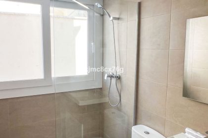 f5884acafe69fb65f24ba3f36b66a8f7 - 20