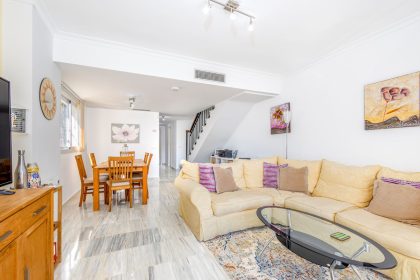 f5ceddbc7e90bd5c29c63dcb2dbf29d3 - 1