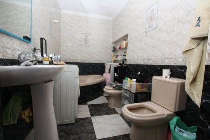 f5d565f371c40241d6002a7fa0604a34 - 10