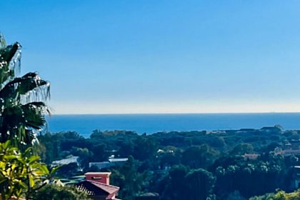 f6ae586540beb1d6bbabbc1feeadde3a - 2