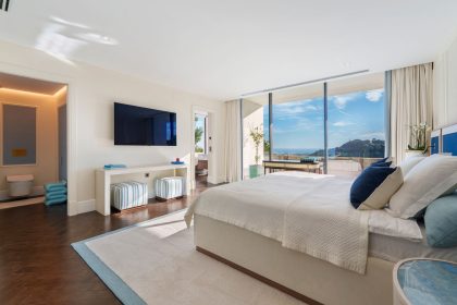 f7493259e776ece332cfeeaf5a27ceaa - 12