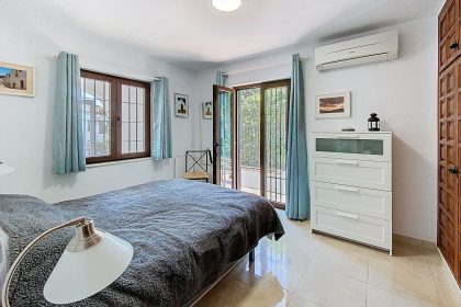 f7e2bc3bb2872f49488b90c6bec13afc - 19