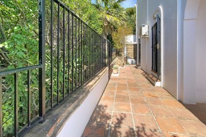 f7e2bc3bb2872f49488b90c6bec13afc - 29