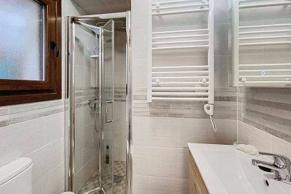 f7e2bc3bb2872f49488b90c6bec13afc - 32