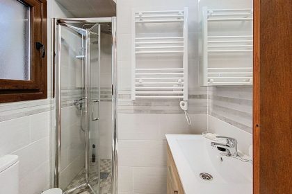 f7e2bc3bb2872f49488b90c6bec13afc - 33