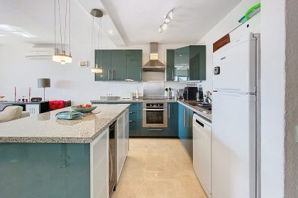 f7e2bc3bb2872f49488b90c6bec13afc - 8