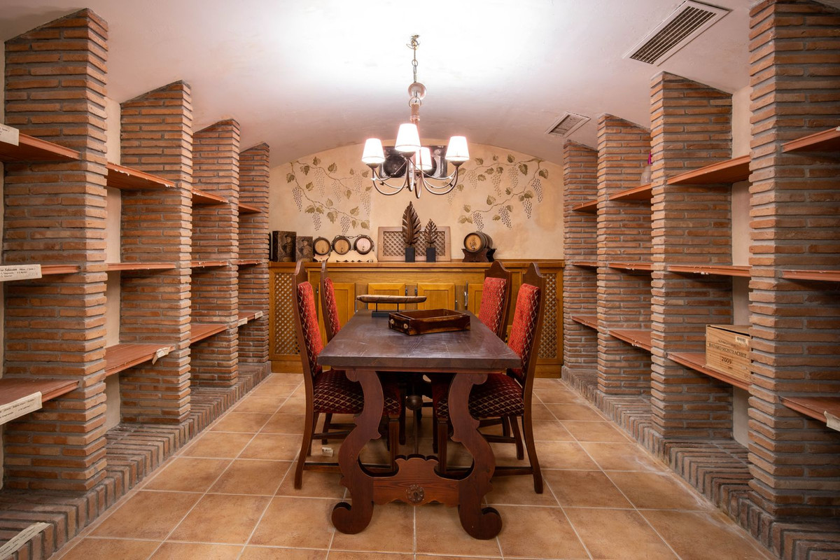 f7fafa4f83202bda401588c8353ce803 - 17