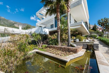 f80caec1c9649ba04c1c84c61a6e8bc9 - 12