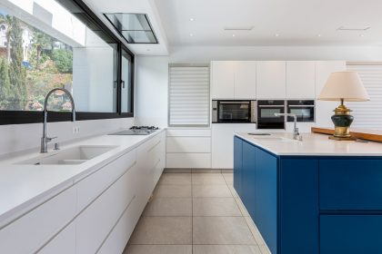 f80caec1c9649ba04c1c84c61a6e8bc9 - 15