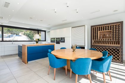 f80caec1c9649ba04c1c84c61a6e8bc9 - 16