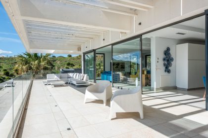 f80caec1c9649ba04c1c84c61a6e8bc9 - 17