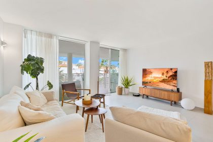 f8e0b393b075f136dd8772671859dc41 - 10