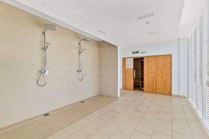 f8e0b393b075f136dd8772671859dc41 - 24