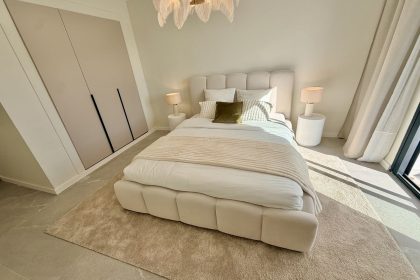 f919c2e01b195ff2c620658d66548837 - 14