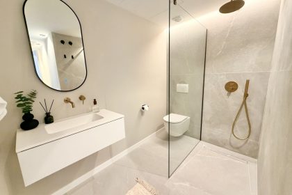 f919c2e01b195ff2c620658d66548837 - 22