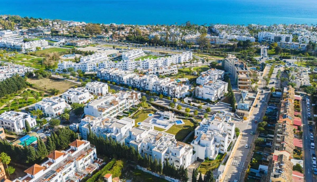 f95a7b17398c051fed87a56e3b18ac46 - 10