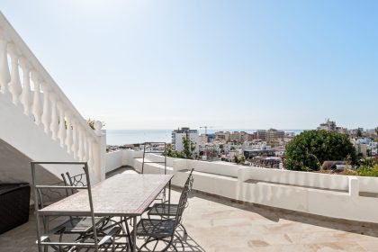 fa580b2029218afdbd4dc2f350e4b40e - 11