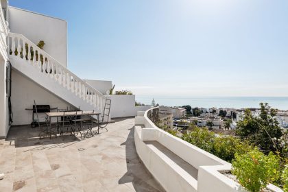 fa580b2029218afdbd4dc2f350e4b40e - 12