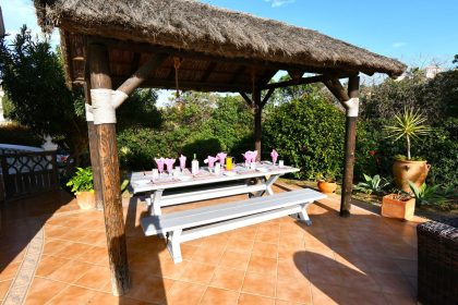 fa77ab4201a4a687005401cf0f5c6be1 - 11