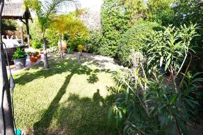 fa77ab4201a4a687005401cf0f5c6be1 - 8