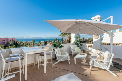 fad0f72a4632e738aa7d0b5c122bdbed - 26