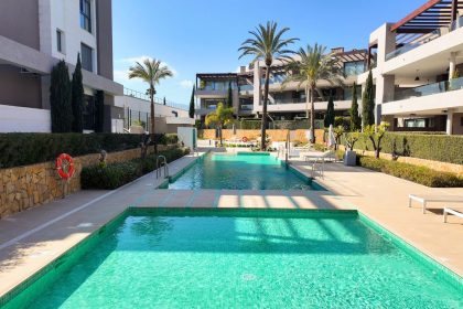 fb21c4ef38980ee6ae9e02bace8346dd - 25