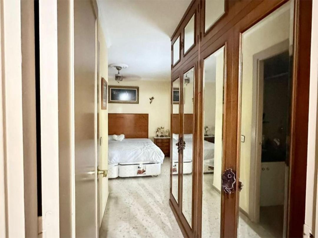 fb428062a7b8825caa67a2ac92b97c6e - 25