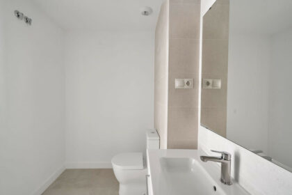 fb5ab64f4c728f0bc1a37f9e1655168b - 14