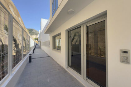 fb5ab64f4c728f0bc1a37f9e1655168b - 25