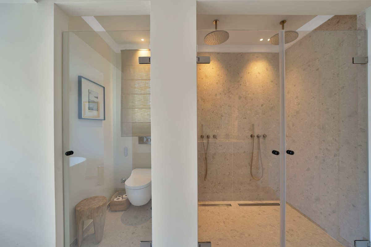 fbb3f288f5783b82d96258b997f9ec21 - 25