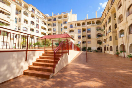 fc026957729ac4345526fcea3e81299d - 1