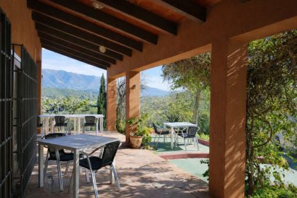 fc2033520b0c430722ec61de29e4a59e - 10