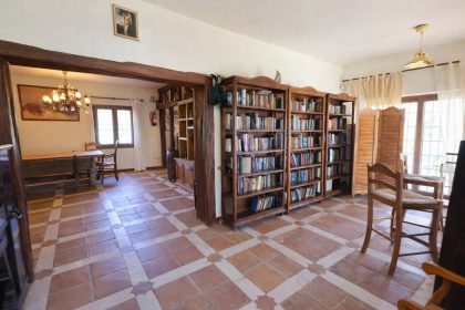 fc2033520b0c430722ec61de29e4a59e - 23