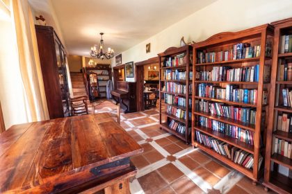 fc2033520b0c430722ec61de29e4a59e - 24