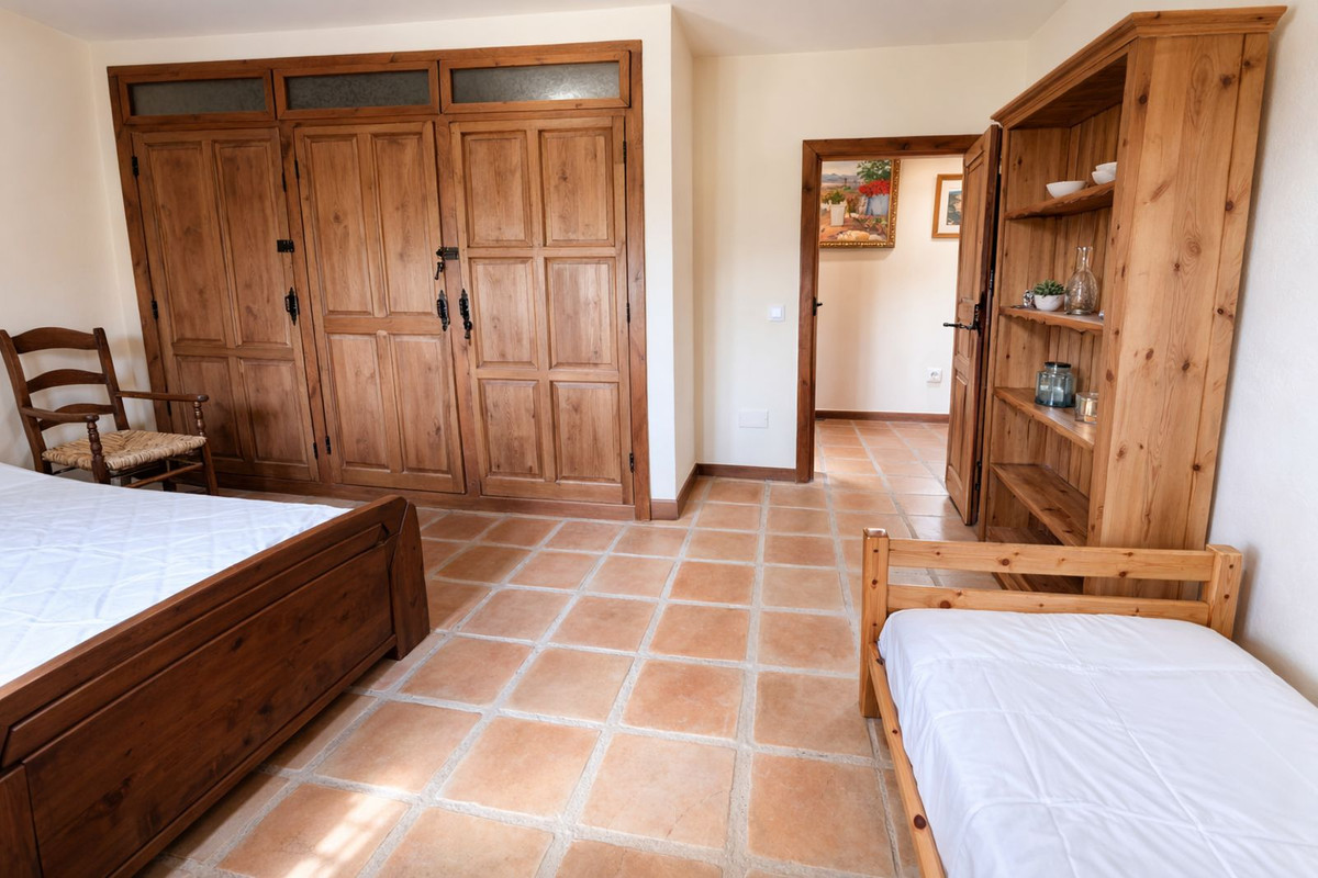 fc2033520b0c430722ec61de29e4a59e - 26