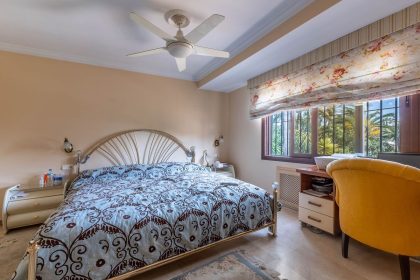 fc2d12409d2cf4e0acbf41c984866035 - 46