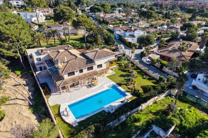 fc2d12409d2cf4e0acbf41c984866035 - 76