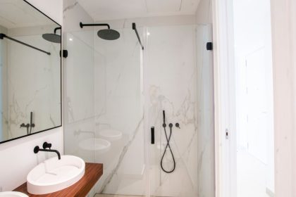 fc7563411adc7d7b1ee4e71313b256a9 - 13