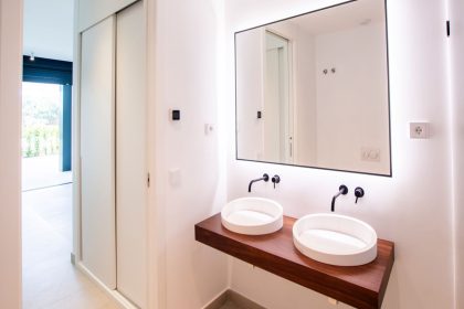 fc7563411adc7d7b1ee4e71313b256a9 - 21