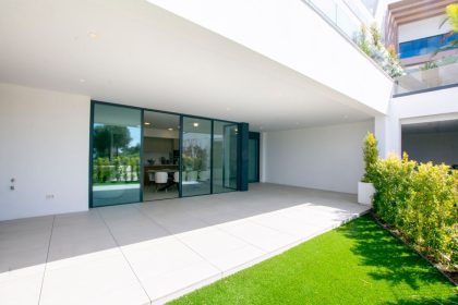 fc7563411adc7d7b1ee4e71313b256a9 - 4