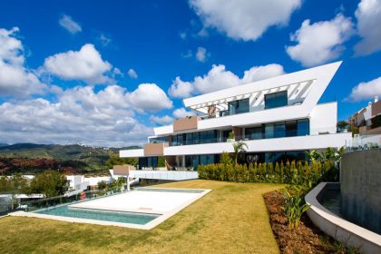 fc7563411adc7d7b1ee4e71313b256a9 - 5