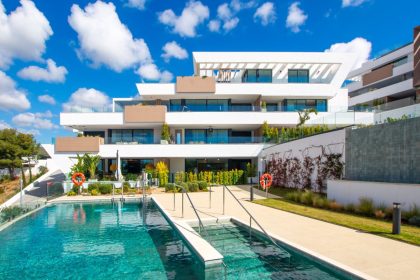 fc7563411adc7d7b1ee4e71313b256a9 - 7