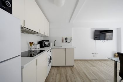 fc7a4e0bcffaa8182a2d98dee1aaed36 - 4