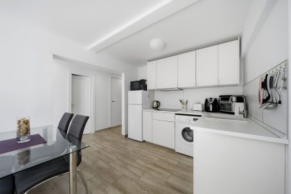 fc7a4e0bcffaa8182a2d98dee1aaed36 - 5