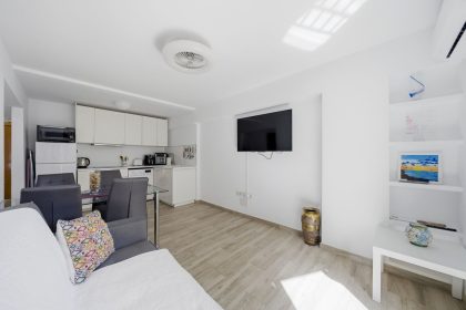 fc7a4e0bcffaa8182a2d98dee1aaed36 - 6