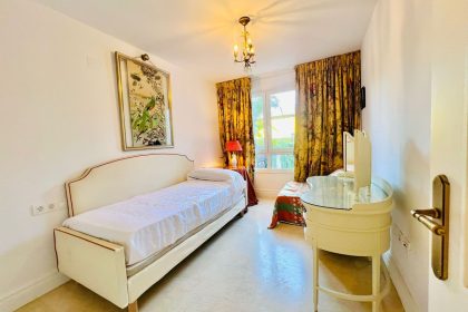 fc8efc6b06b8f723797c6ab6be36a308 - 15