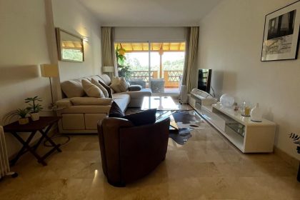 fcbc9a69f5912ce7ba7f6e9129891dda - 2